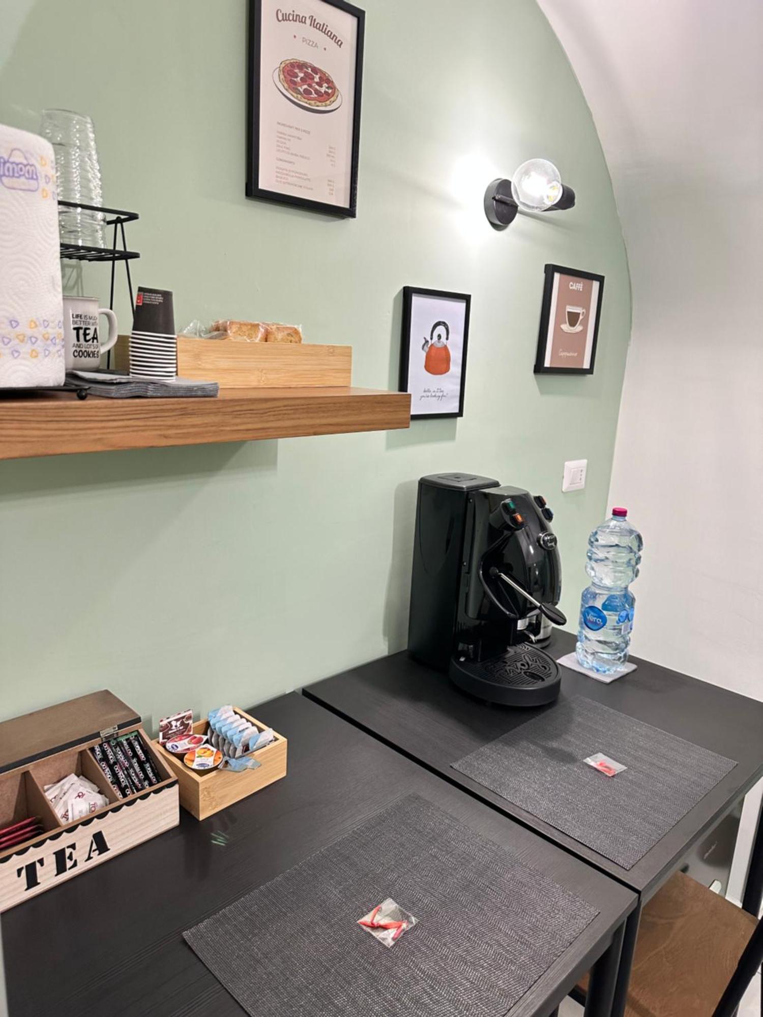 Casa Carmeli Bed & Breakfast Napoli Bagian luar foto
