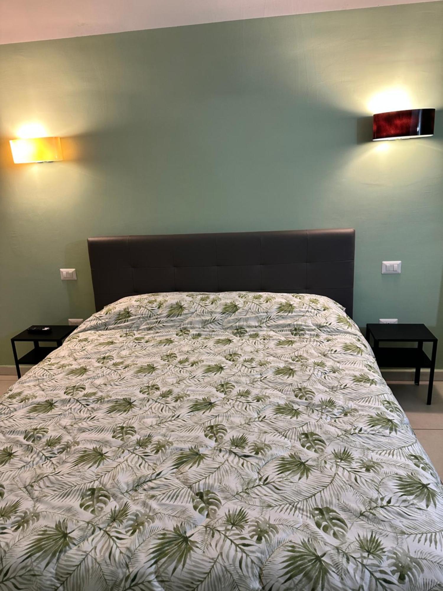Casa Carmeli Bed & Breakfast Napoli Bagian luar foto