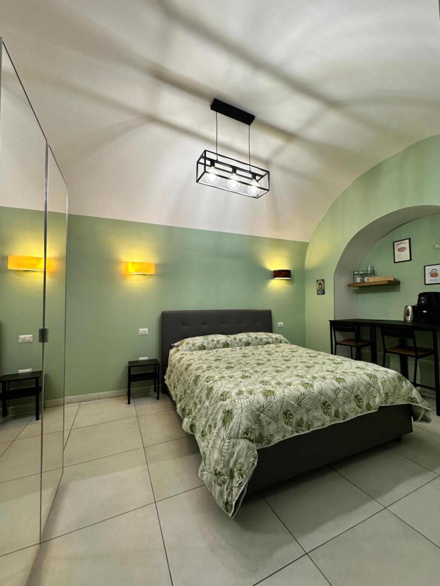 Casa Carmeli Bed & Breakfast Napoli Bagian luar foto
